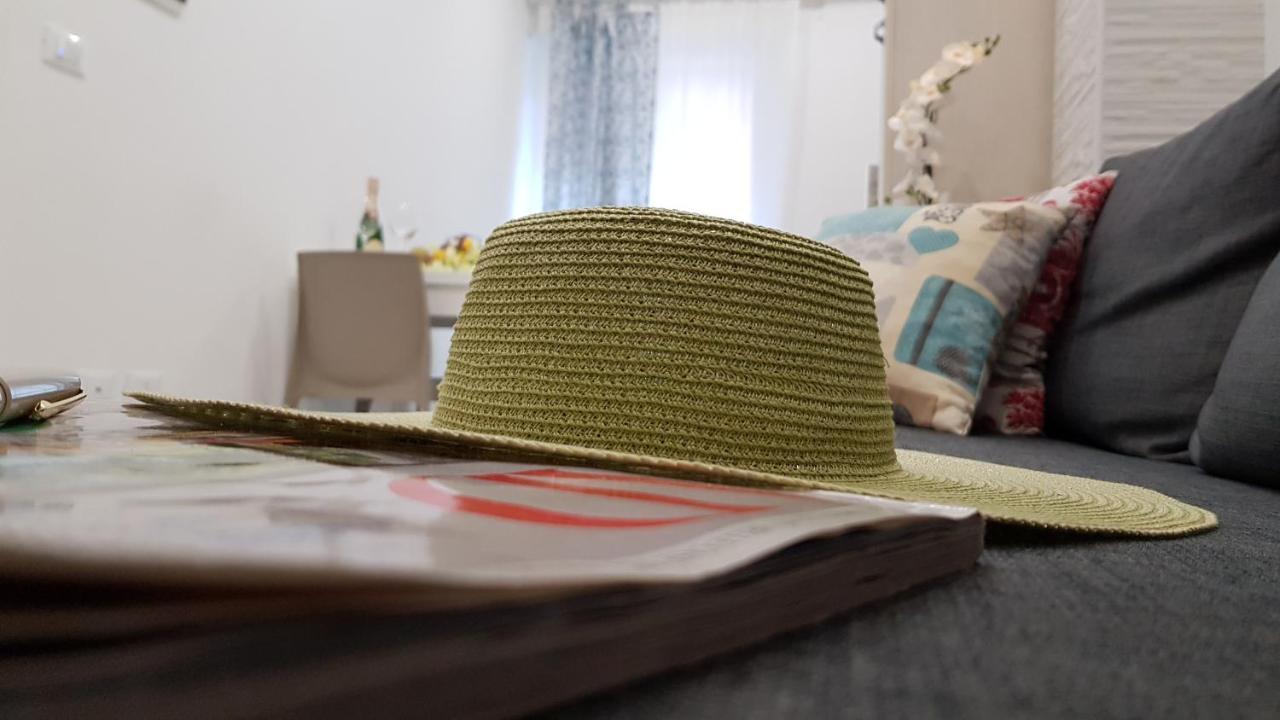 Martin Holiday Apartments Giardini Naxos Εξωτερικό φωτογραφία