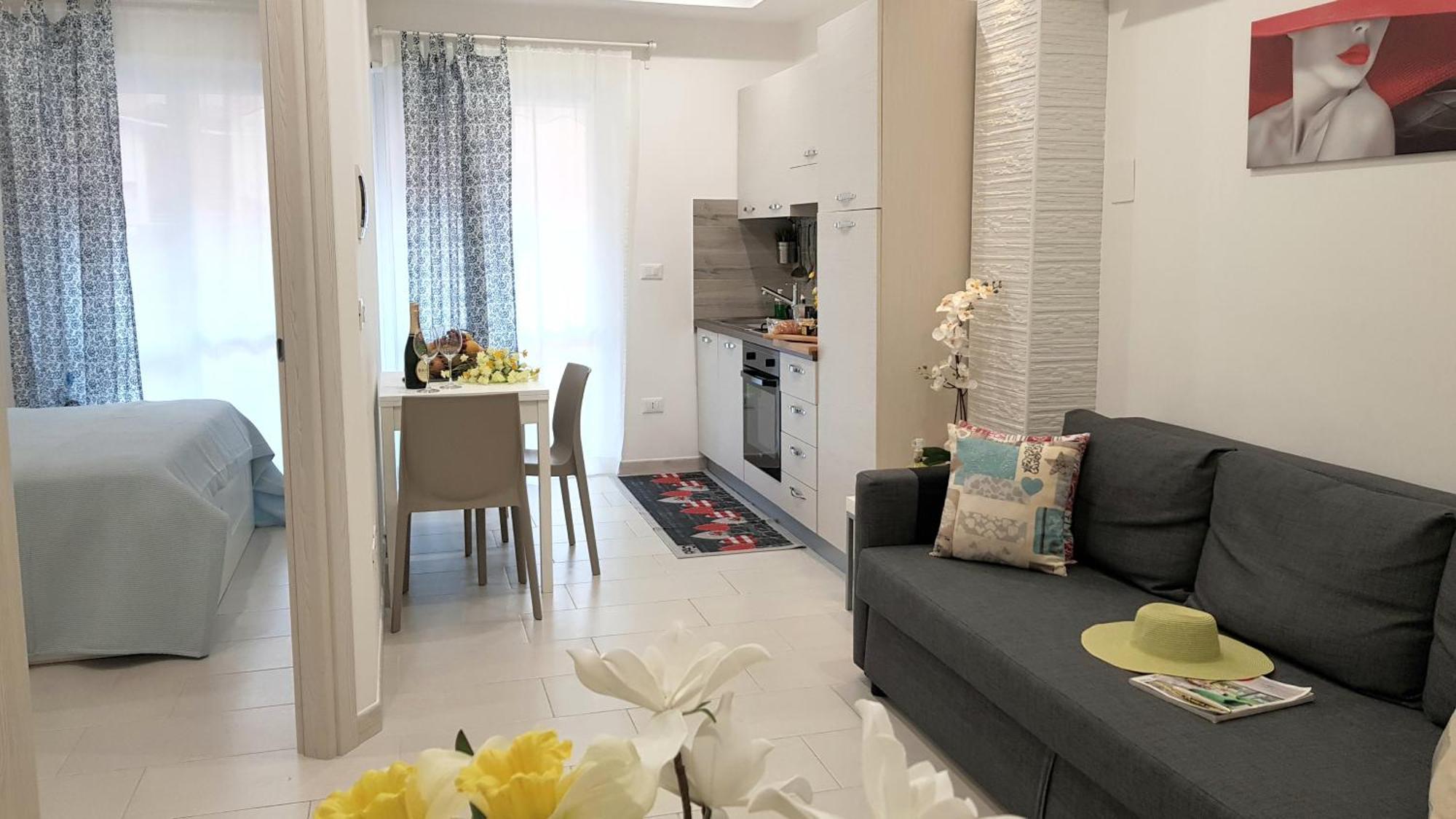 Martin Holiday Apartments Giardini Naxos Εξωτερικό φωτογραφία